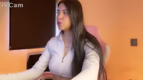 Snapshot of samara_lam chatting on 02-02-25, 07:04 Sammy  online show from 02-02-25, 07:04