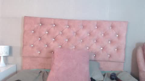 samaragrey18 online show from 02-28-25, 07:26