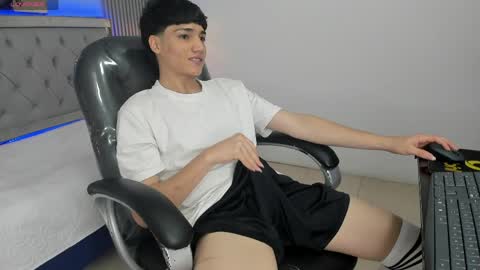 Snapshot of samblack_ chatting on 06-01-26, 02:19 Sam online show from 06-01-26, 02:19