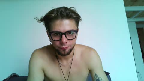 Fansly -       Top4fans   online show from 04-10-26, 05:01