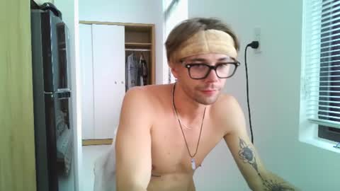 Snapshot of samgorgeous chatting on 07-05-26, 09:16 Fansly - Top4fans online show from 07-05-26, 09:16