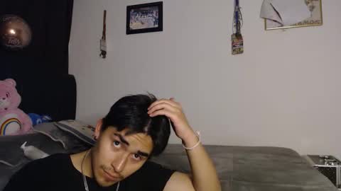 Tami  Gael online show from 11-18-25, 01:44