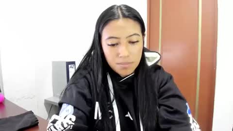 sami_cutte online show from 12-20-24, 04:14