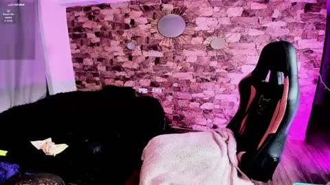 samiacooper25 online show from 04-20-26, 07:44