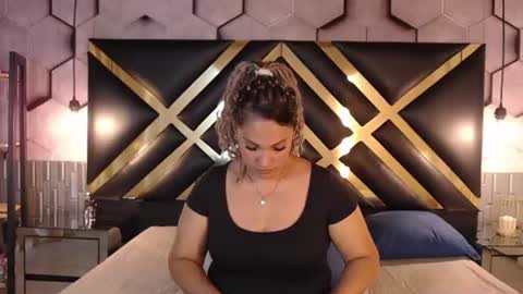 Snapshot of samira_lennox chatting on 07-03-26, 08:59 SAMIRA online show from 07-03-26, 08:59