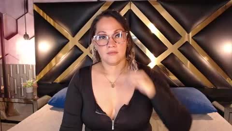 Snapshot of samira_lennox chatting on 07-11-26, 06:54 SAMIRA online show from 07-11-26, 06:54