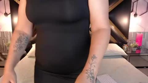 Snapshot of samira_lennox chatting on 07-22-26, 06:54 SAMIRA online show from 07-22-26, 06:54