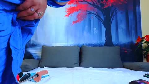     online show from 02-07-25, 03:55