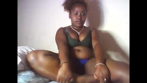 samirah_69 online show from 04-16-26, 09:39