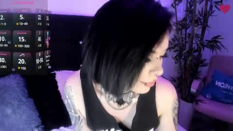 Snapshot of sammy_f_uck chatting on 09-11-25, 10:43 Samantha online show from 09-11-25, 10:43