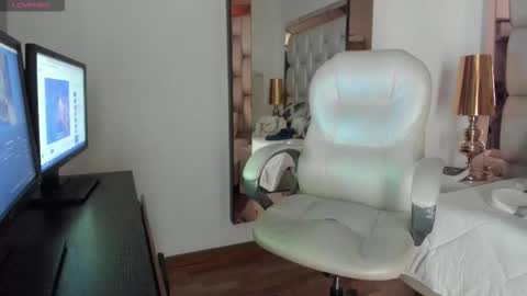 Sammy online show from 11-04-25, 06:18