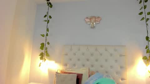 Samantha online show from 12-03-25, 05:15