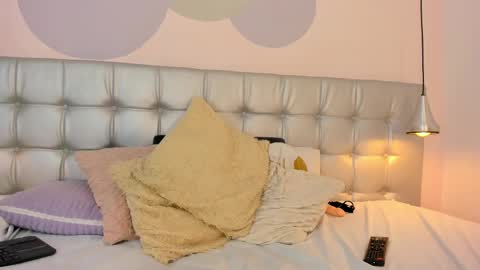 Axel online show from 02-25-25, 12:47