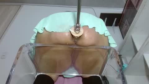 Snapshot of sammyevanss__ chatting on 01-28-25, 07:10 SAMMY online show from 01-28-25, 07:10