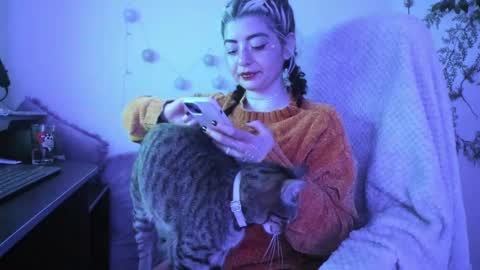   online show from 01-29-25, 03:54