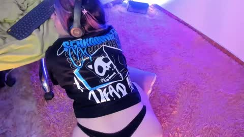   online show from 02-21-25, 09:02