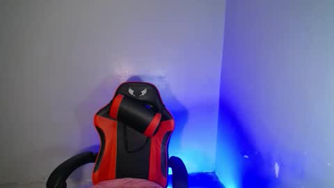 SOFIA online show from 02-21-26, 01:56