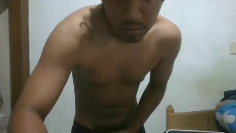 samu194454 online show from 11-04-25, 02:16