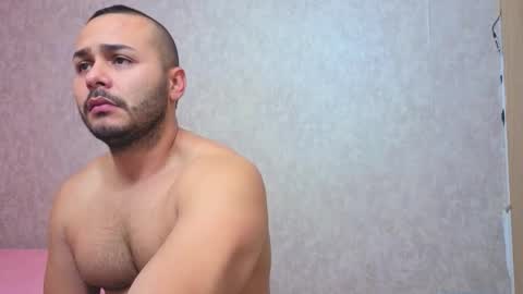 Snapshot of samuel_storm chatting on 01-10-26, 12:18 samuel storm online show from 01-10-26, 12:18