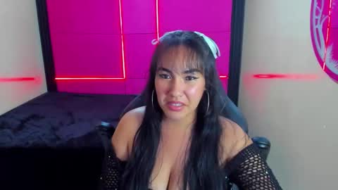 Snapshot of samyevanns chatting on 05-27-26, 01:57 SamyEvanns online show from 05-27-26, 01:57