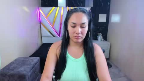 Snapshot of samyevanns chatting on 06-29-26, 11:27 SamyEvanns online show from 06-29-26, 11:27
