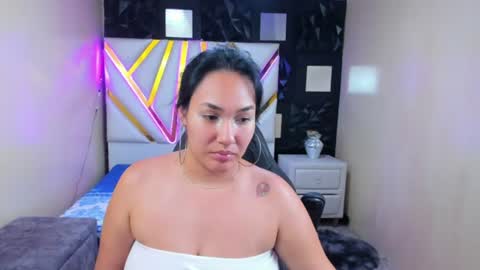 Snapshot of samyevanns chatting on 07-26-26, 12:52 SamyEvanns online show from 07-26-26, 12:52
