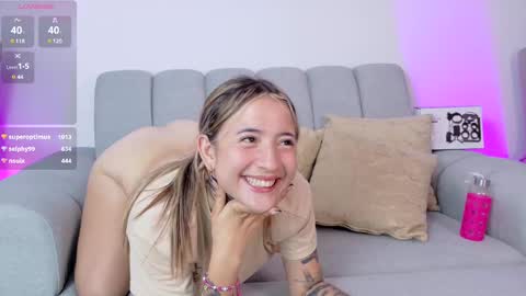 Snapshot of samyortiz_ chatting on 03-02-25, 05:12 Samy and Juan online show from 03-02-25, 05:12