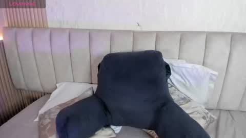 Samy S online show from 07-18-26, 04:49