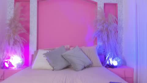 Sam online show from 04-18-26, 09:46