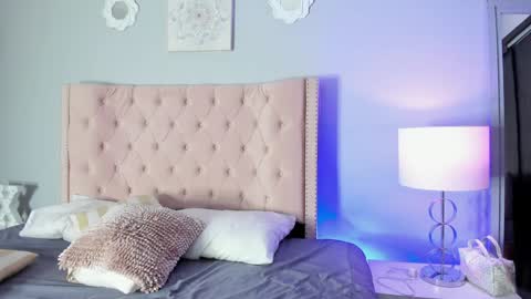 MilaSander online show from 01-07-25, 03:02