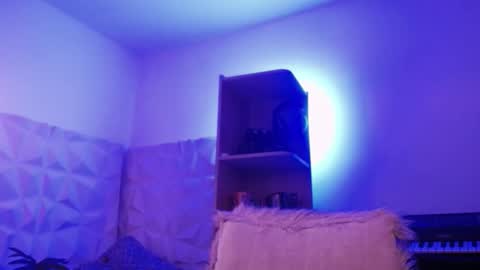 Sanders online show from 11-02-25, 11:18