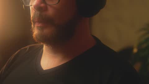 Sanders online show from 02-25-26, 05:06