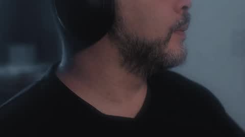 Sanders online show from 04-21-26, 05:03