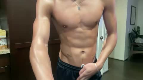 Snapshot of sandiegoboy22 chatting on 03-09-26, 05:33 help me pay for coachella online show from 03-09-26, 05:33