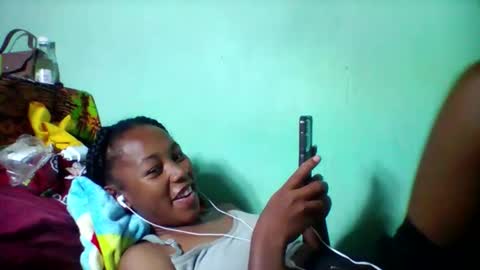 sandra1253099 online show from 01-14-26, 06:46