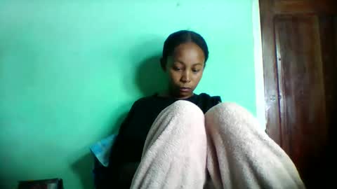 sandra1253099 online show from 03-30-26, 07:09