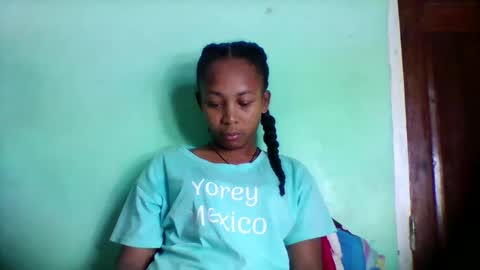 sandra1253099 online show from 05-01-26, 05:45