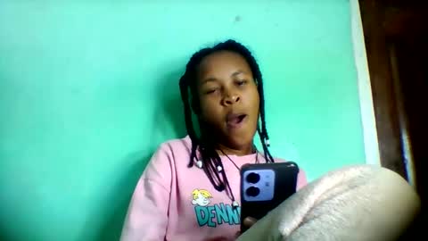 sandra1253099 online show from 05-09-26, 07:30