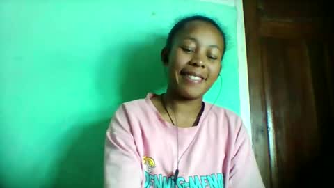 sandra1253099 online show from 05-14-26, 09:16