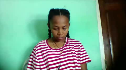sandra1253099 online show from 05-16-26, 07:05