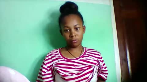 sandra1253099 online show from 05-18-26, 05:02