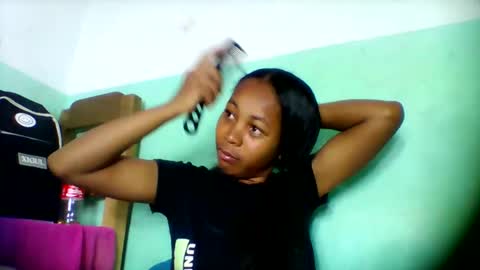 sandra1253099 online show from 06-02-26, 06:26