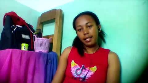 sandra1253099 online show from 06-06-26, 07:24