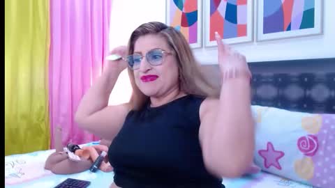 SANDRA online show from 01-18-26, 10:19