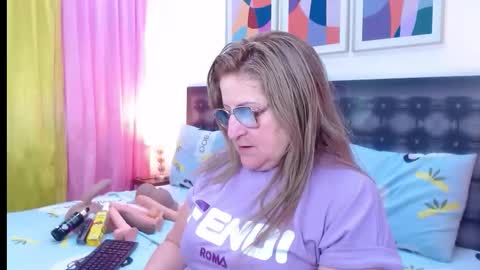 SANDRA online show from 02-02-26, 11:09