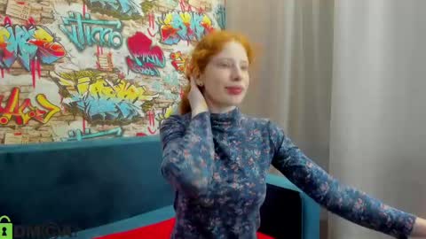 Snapshot of sandra__wilson chatting on 05-08-26, 01:33 Sandra online show from 05-08-26, 01:33