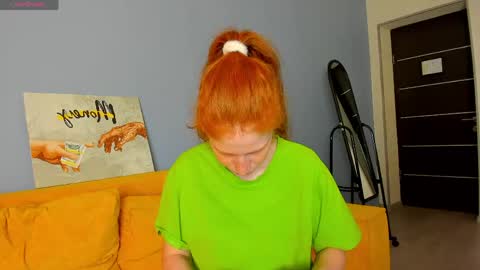 Snapshot of sandra__wilson chatting on 05-14-26, 03:35 Sandra online show from 05-14-26, 03:35