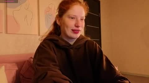 Snapshot of sandra__wilson chatting on 05-19-26, 01:33 Sandra online show from 05-19-26, 01:33