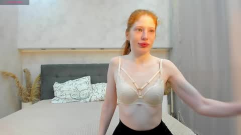 Snapshot of sandra__wilson chatting on 05-21-26, 01:56 Sandra online show from 05-21-26, 01:56