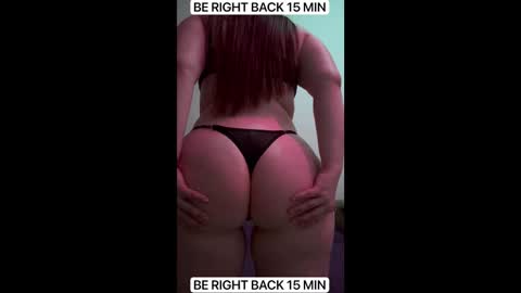 sandra_brown_ online show from 12-22-25, 01:02